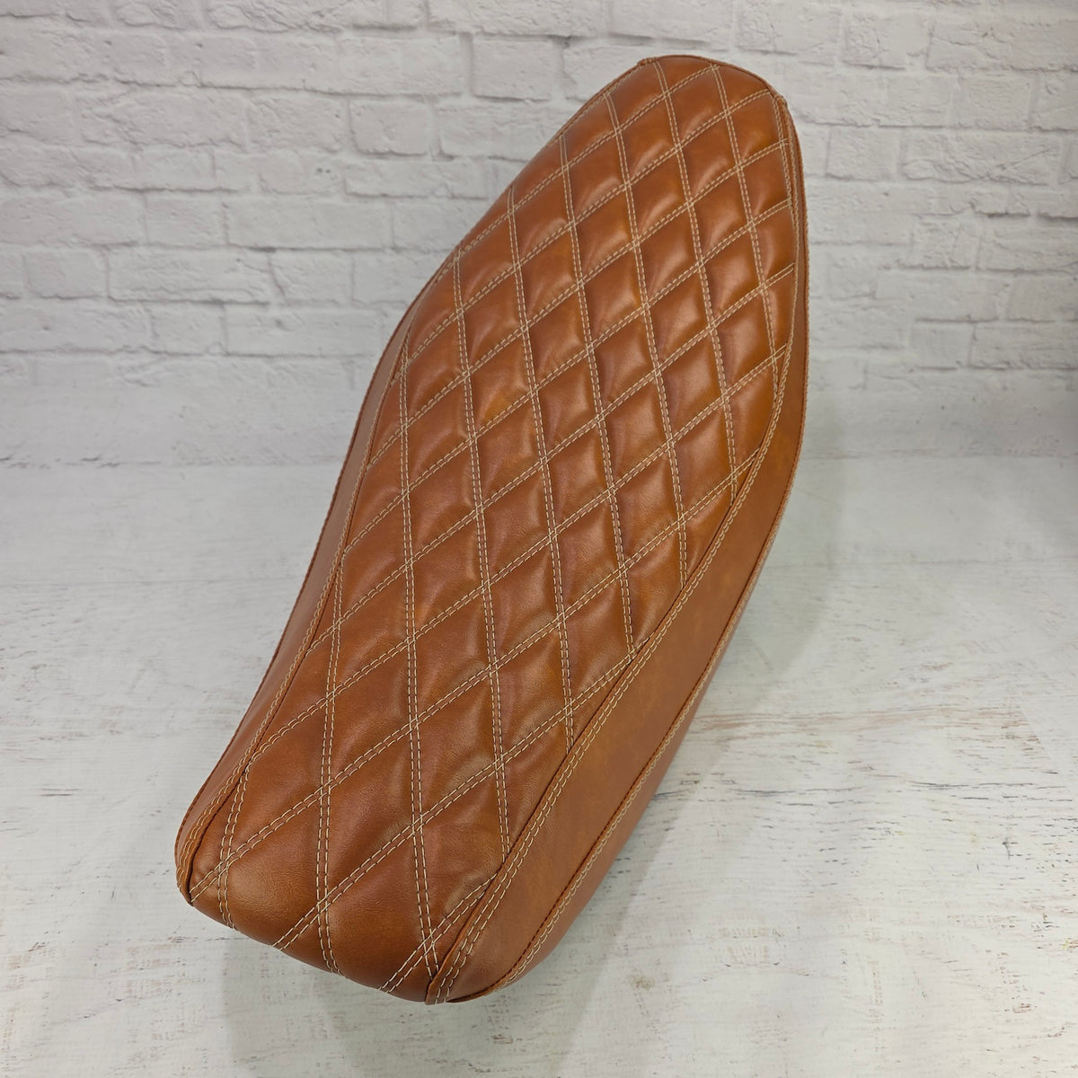 Honda Navi Cognac double-diamond seat cover