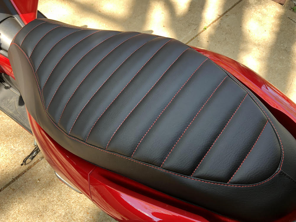 Honda PCX padded seat cover close-up