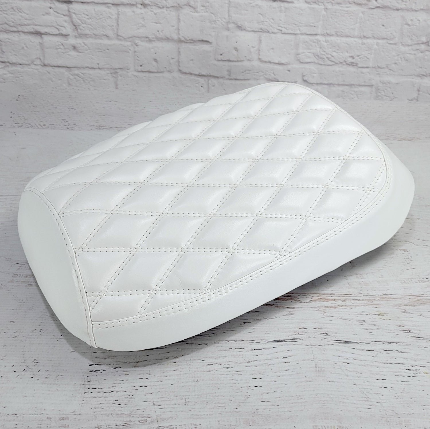 Honda Ruckus White Diamond Seat Cover – Cheeky Seats Scooter Seat