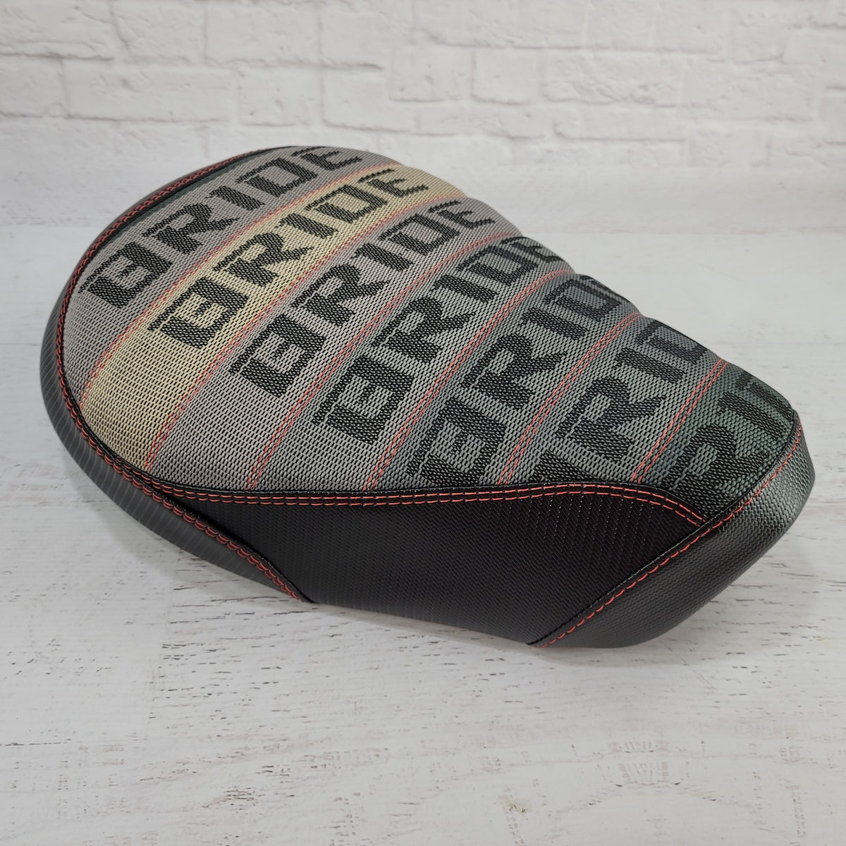 Honda Super Cub BRIDE gradient seat cover by Cheeky Seats