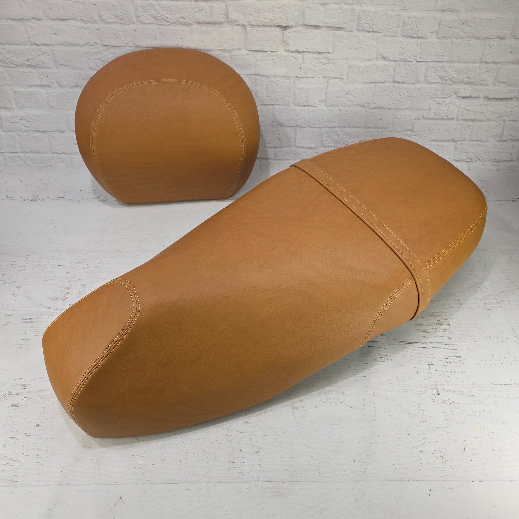 Vespa GT200 Golden Tan Seat Cover with French Seams – Cheeky Seats