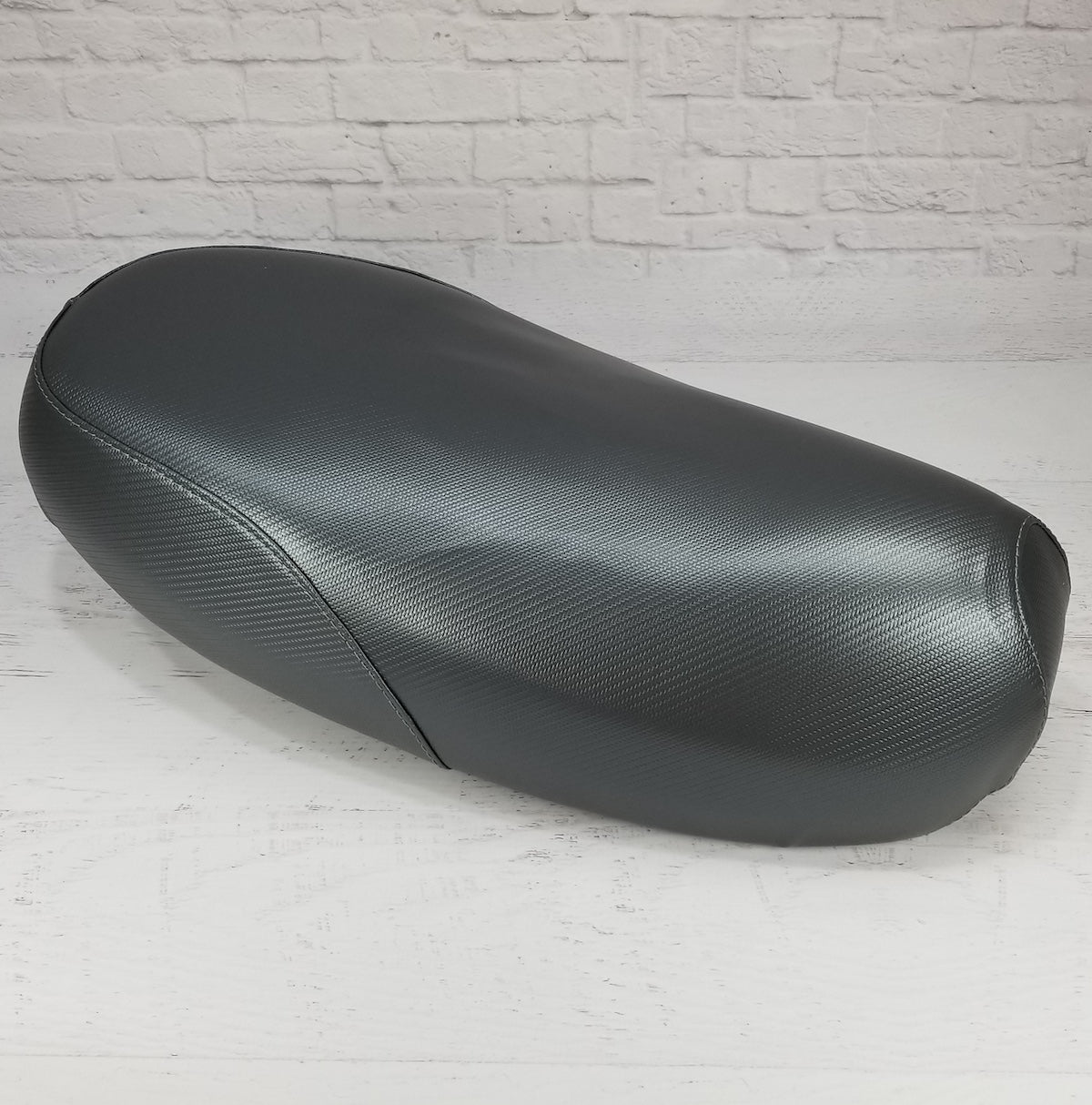 Yamaha Zuma II BWS Gray Carbon Fiber Scooter Seat Cover
