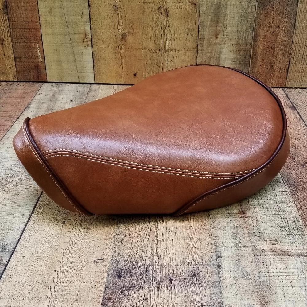 Honda Super Cub C125 caramel seat cover by Cheeky Seats