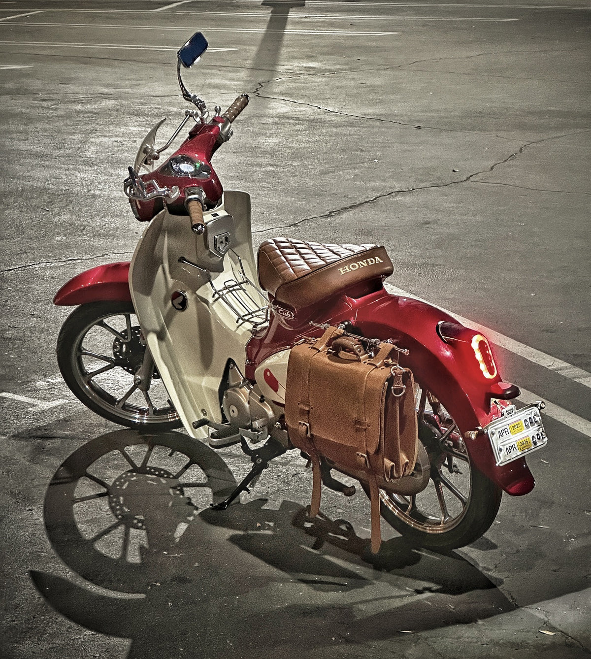 Honda Super Cub 125 diamond seat cover