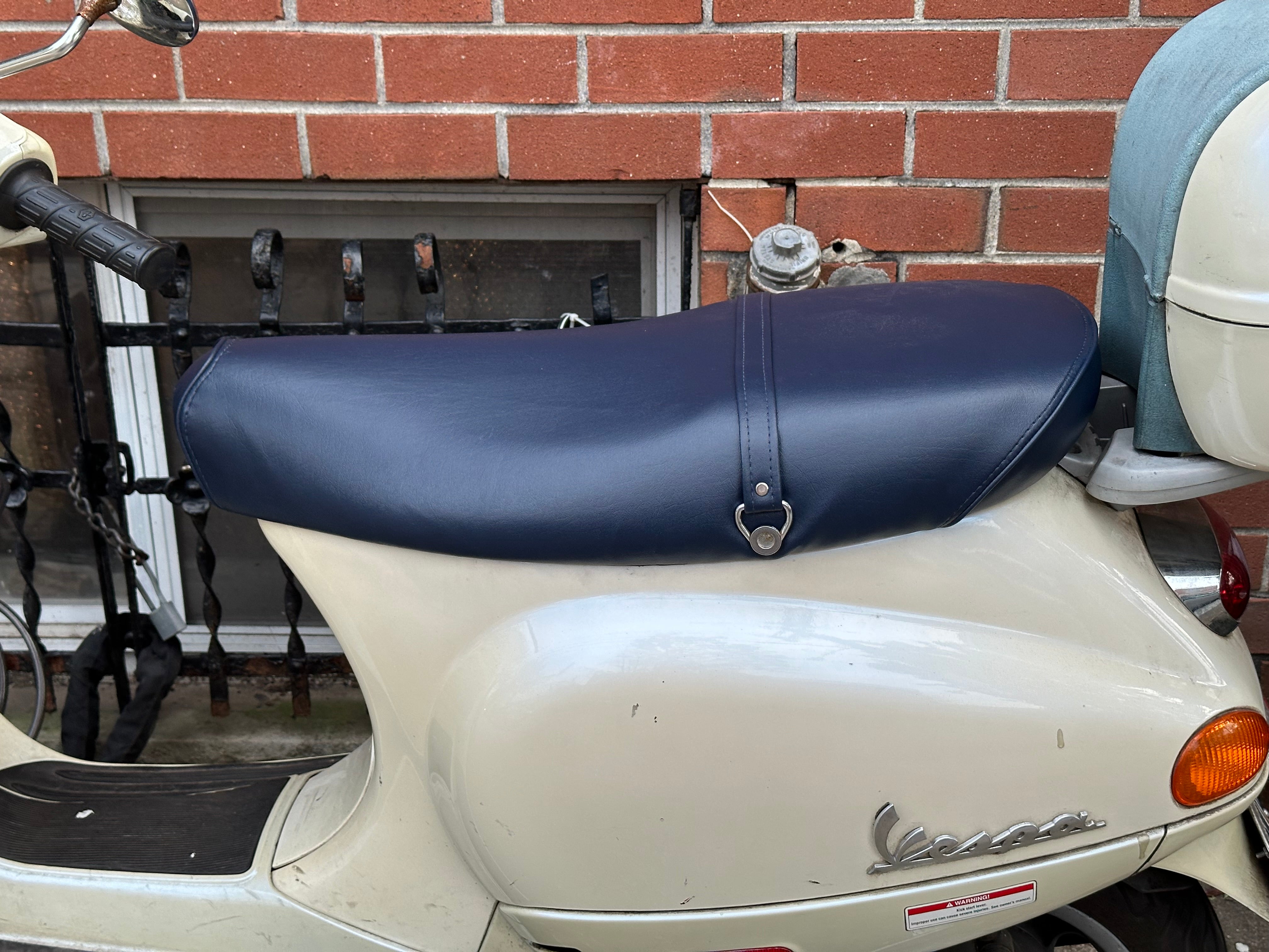 Vespa ET 2/4 Navy Blue Seat Cover – Cheeky Seats Scooter Seat Covers