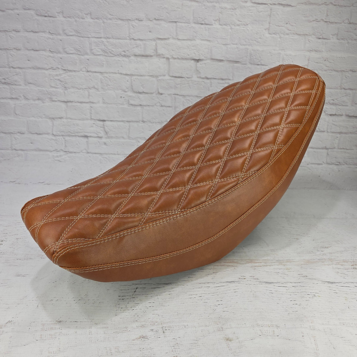 Honda Navi Cognac double-diamond seat cover