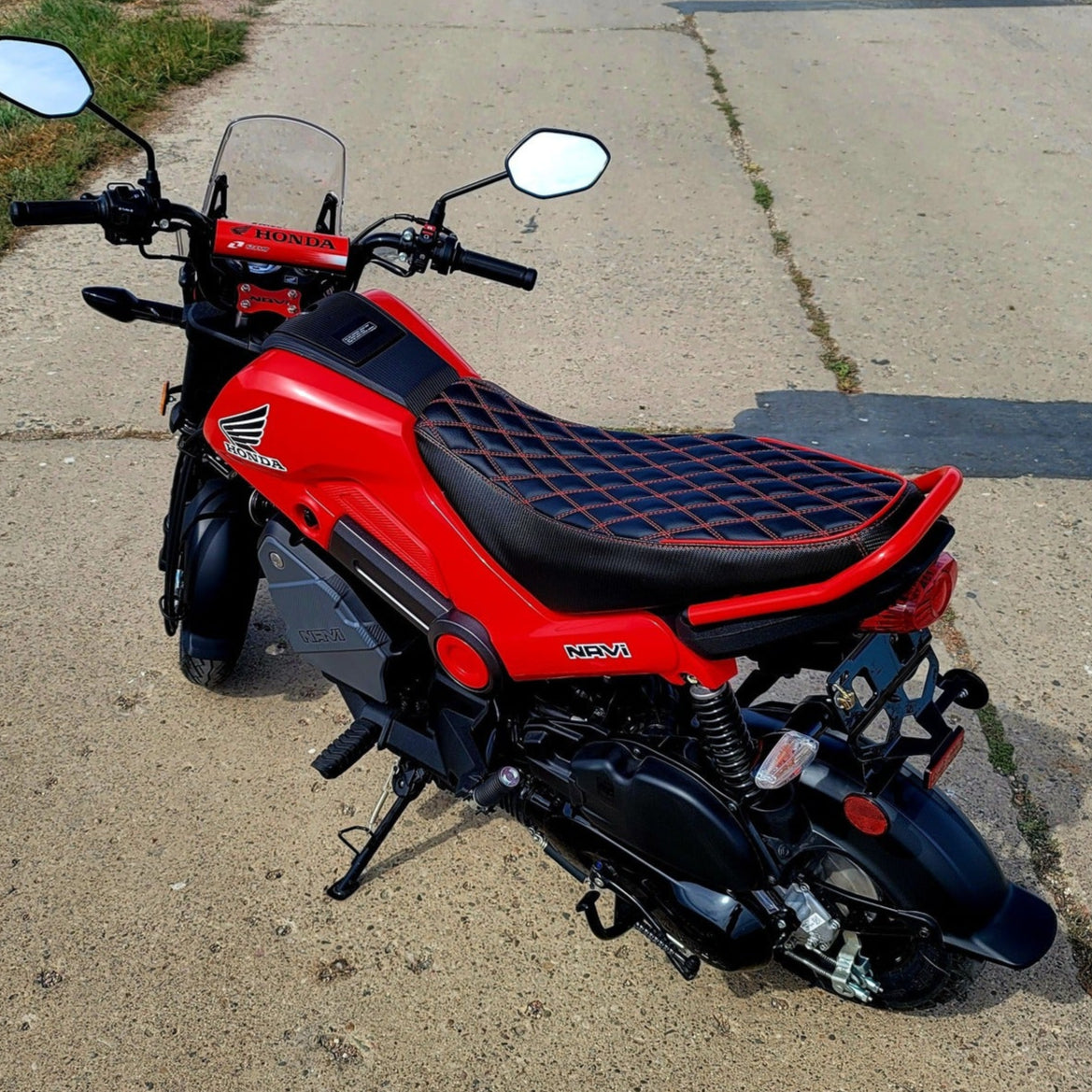 Honda Navi double-diamond seat cover with piping