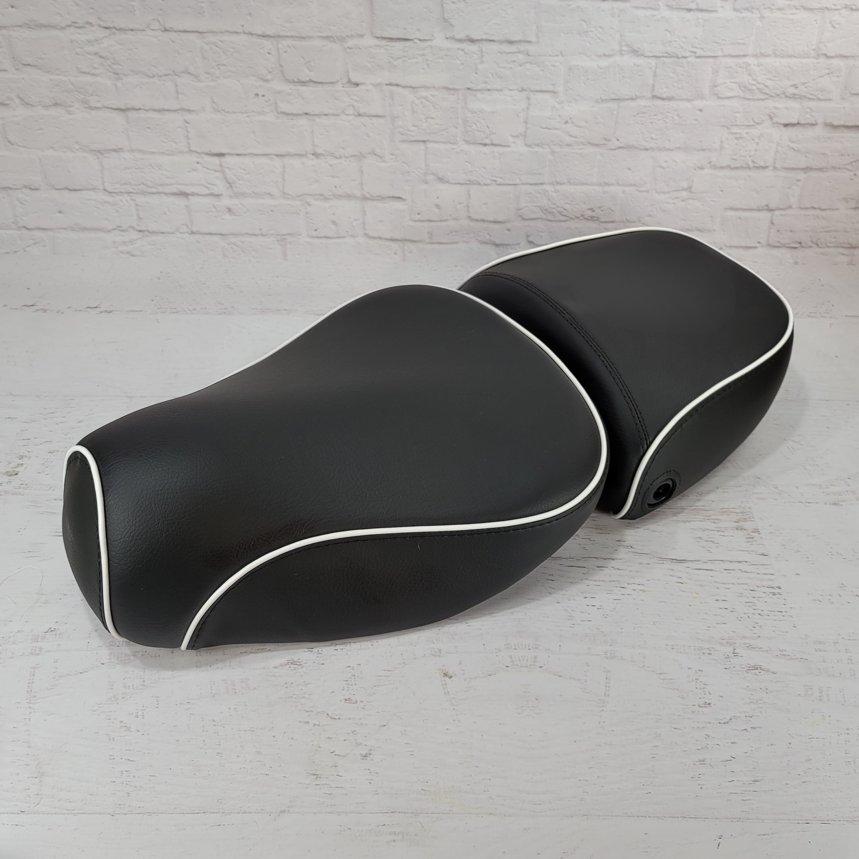 Vespa LXV Matte Black Seat Cover with hibiscus flower – Cheeky
