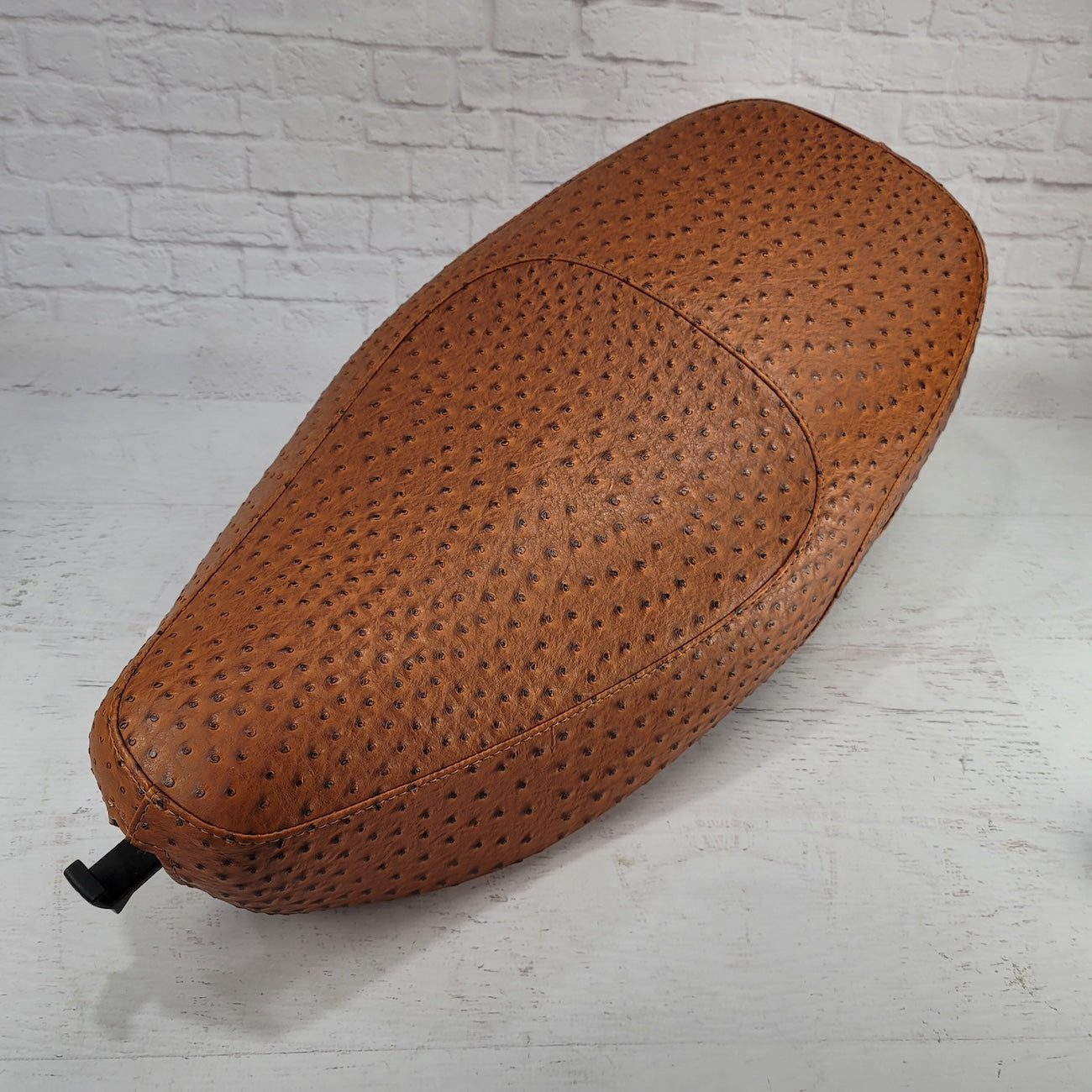Vespa LX Seat Cover Brown Ostrich Handmade – Cheeky Seats Scooter
