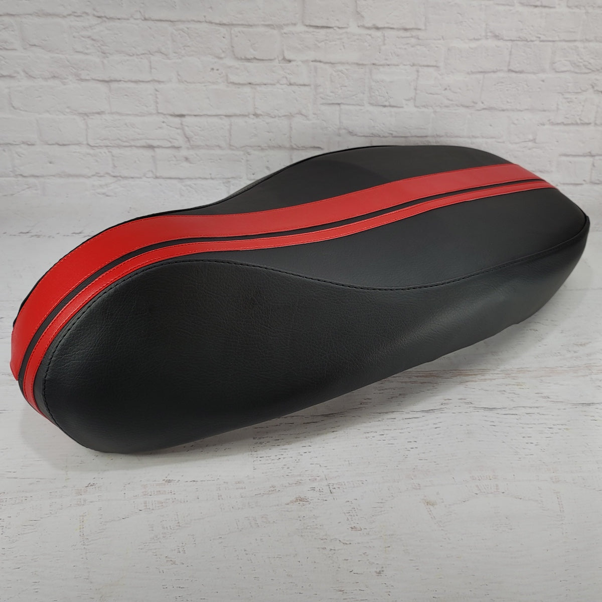 Vespa Primavera Sprint Dual Racing Stripe Scooter Seat Cover
