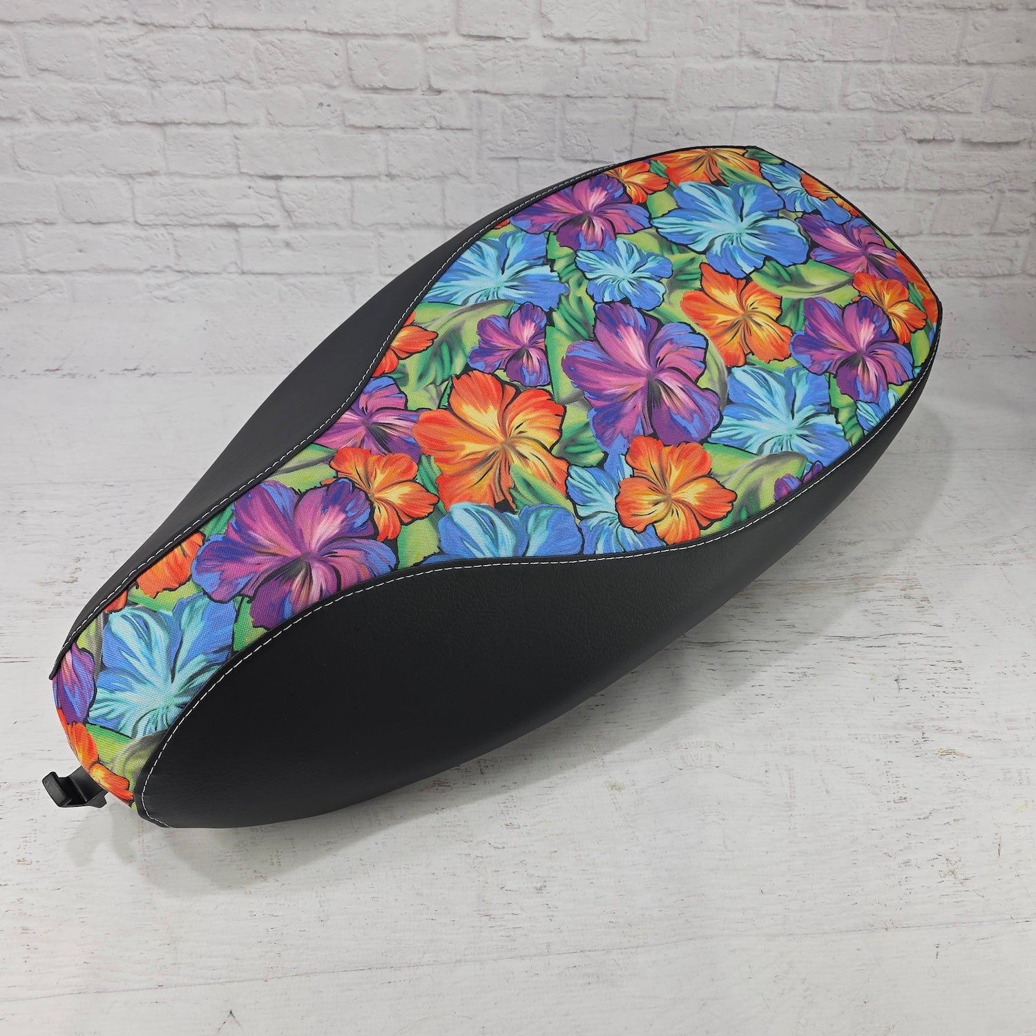 Hawaiian Flower Waterproof Scooter Seat Cover - Mahalo! for Vespa