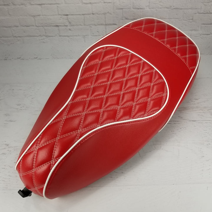 Vespa Sprint / Primavera RED Diamond Seat Cover