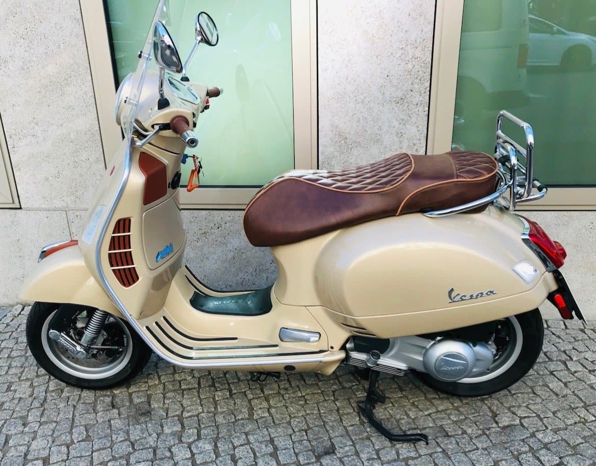 Vespa GTS 250 300 Diamond Brown Seat Cover Handmade – Cheeky Seats