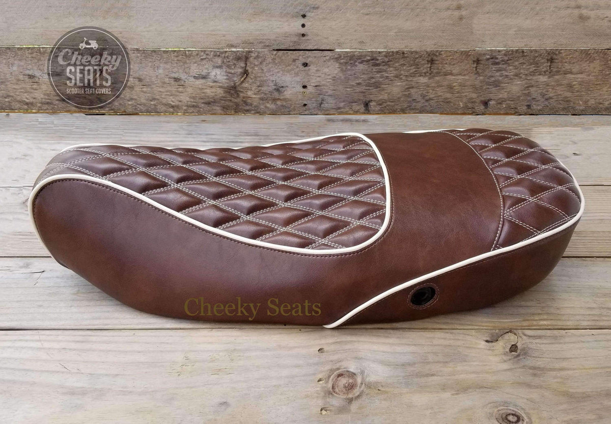 Vespa LX whiskey diamond seat cover detail